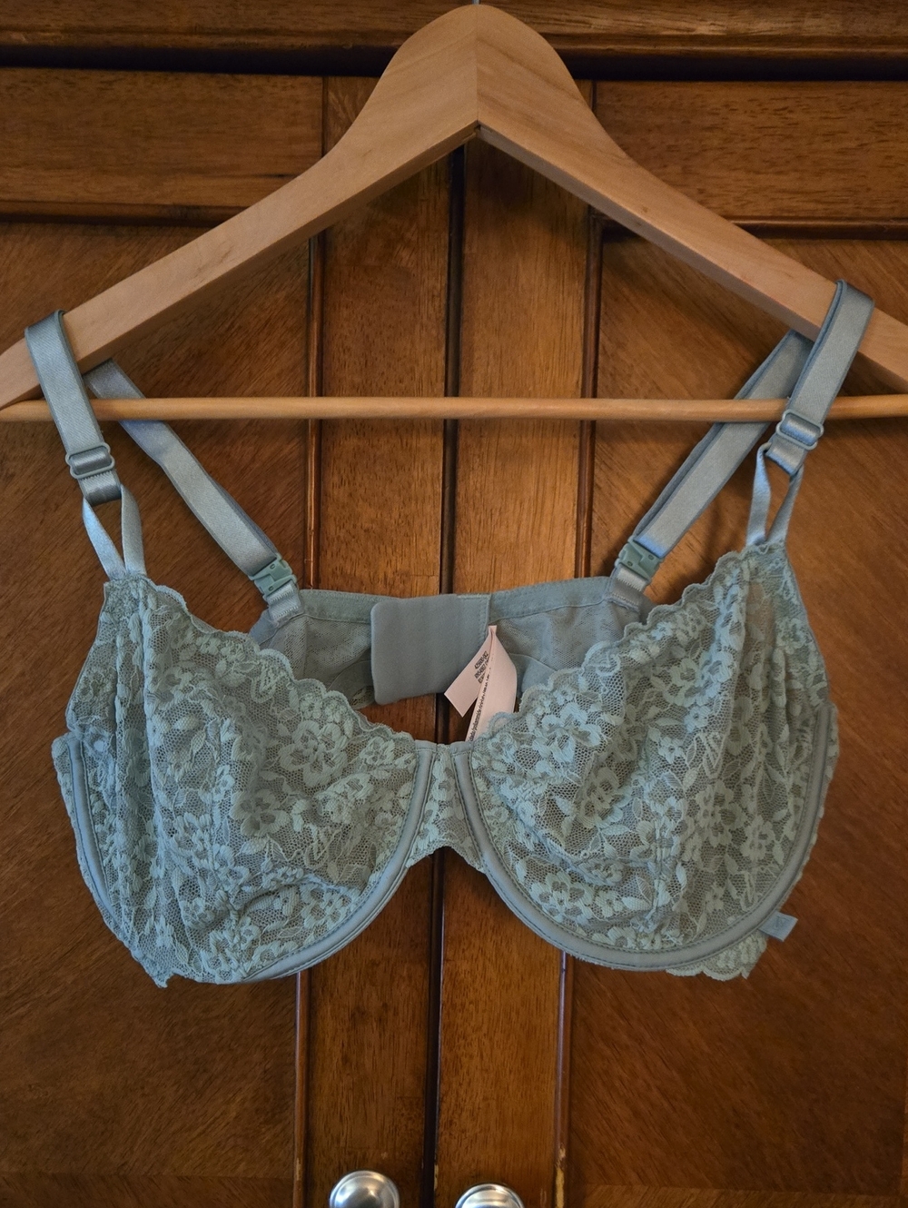 Victoria's Secret Sage Green Lace Underwire Bra